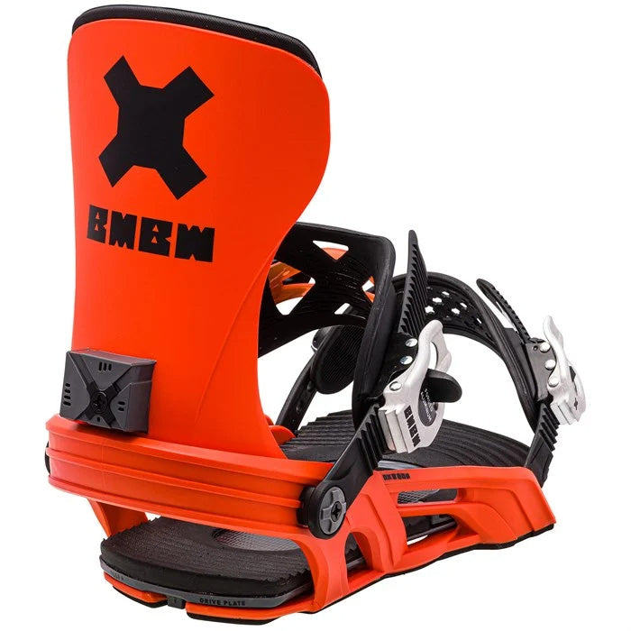 Bent Metal Axtion snowboard bindings (orange) available at Mad Dog's Ski & Board in Abbotsford, BC.