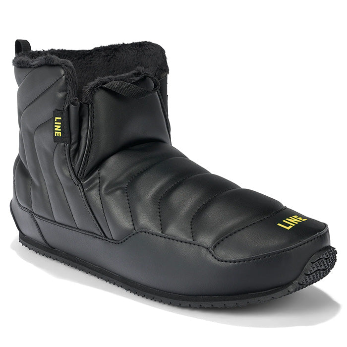 Line Bootie 1.0 unisex aprés ski bootie (black) available at Mad Dog's Ski & Board in Abbotsford, BC.